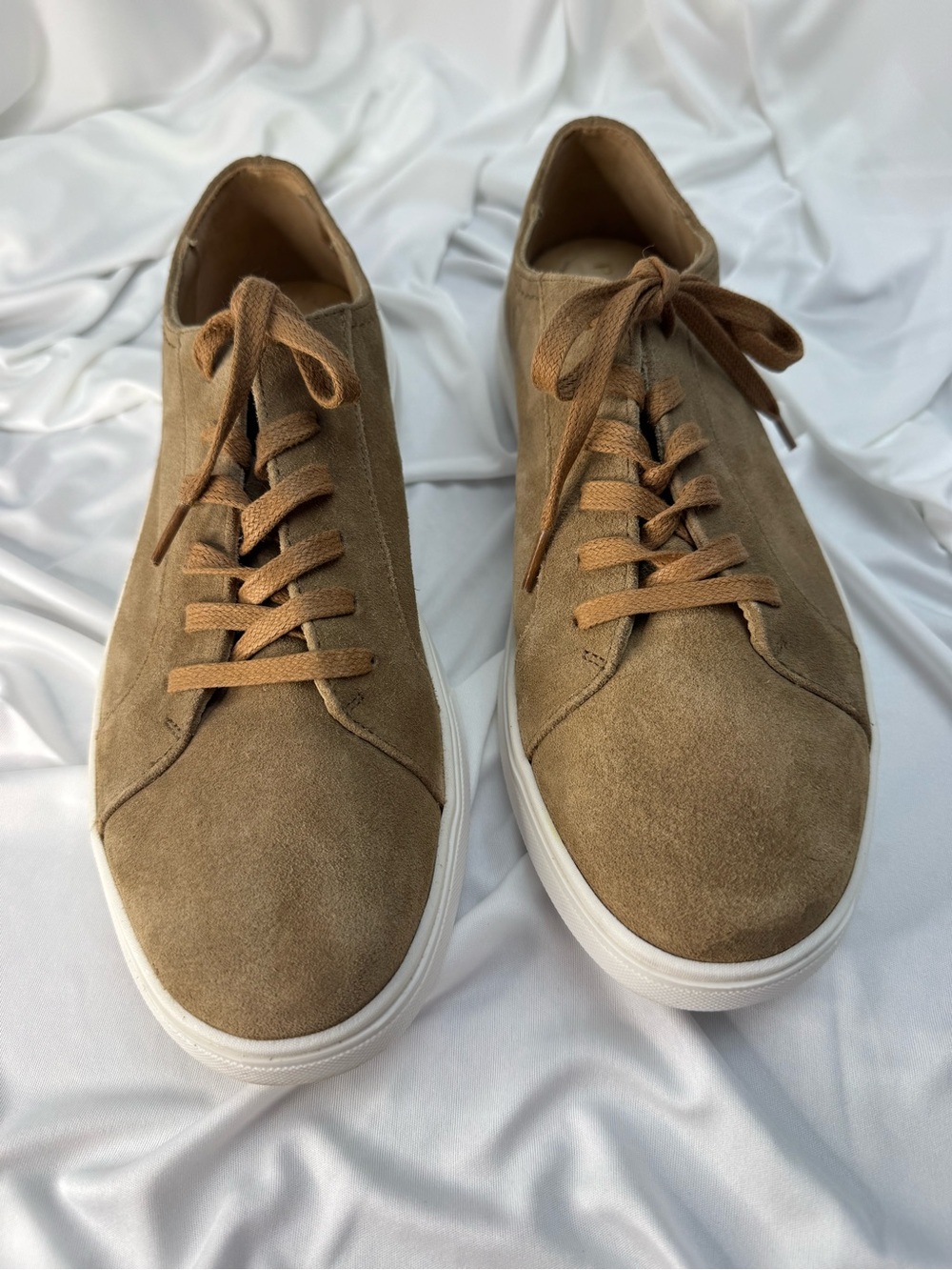 PATINA Suede Low Top Sneakers Tan Brown Lace Up Shoes
Men’s size 10.5